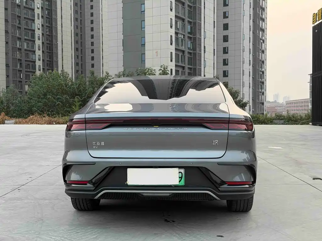 BYD Han — миниатюра 5