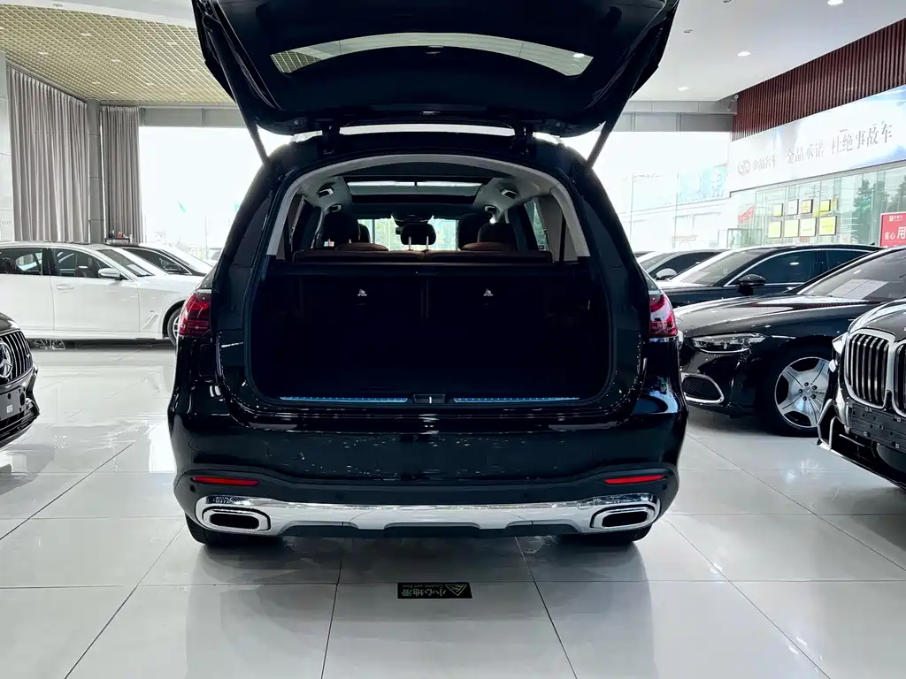 Mercedes-Benz GLS — миниатюра 25