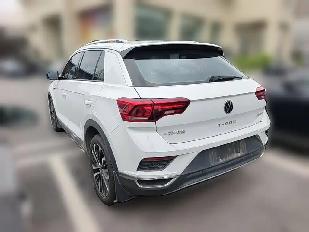 Volkswagen T-Roc — миниатюра 7
