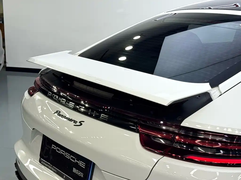 Porsche Panamera — миниатюра 27