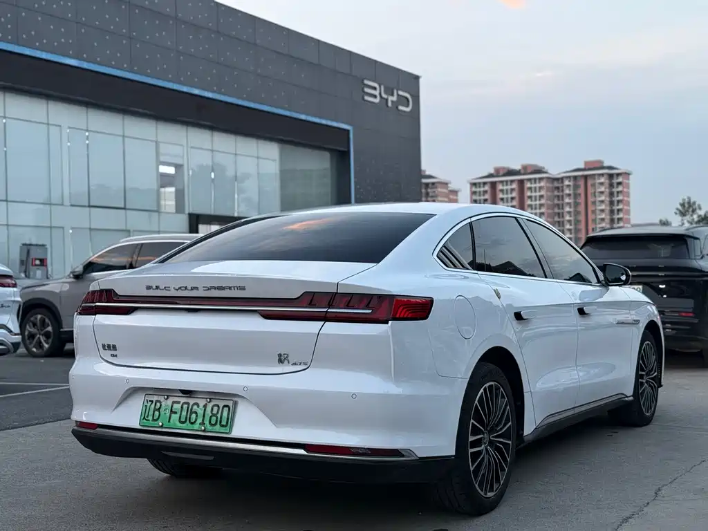 BYD Han — миниатюра 11