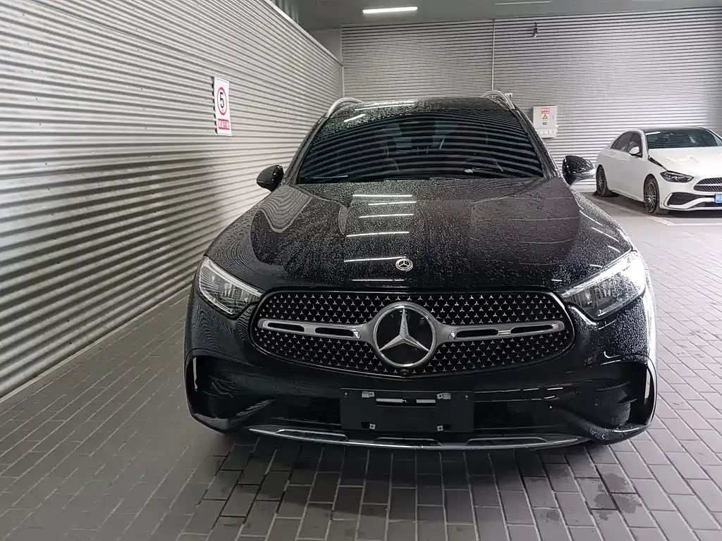 Mercedes-Benz GLC 2025 GLC 300 L 4MATIC 5 мест