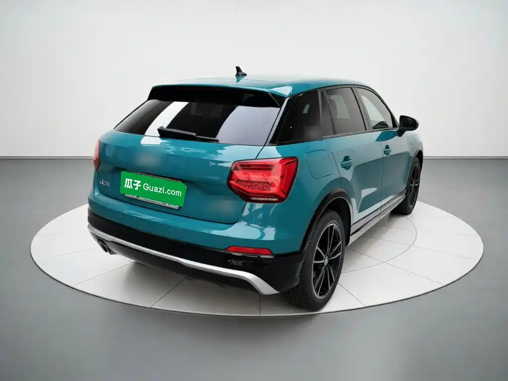 Audi Q2L — миниатюра 6