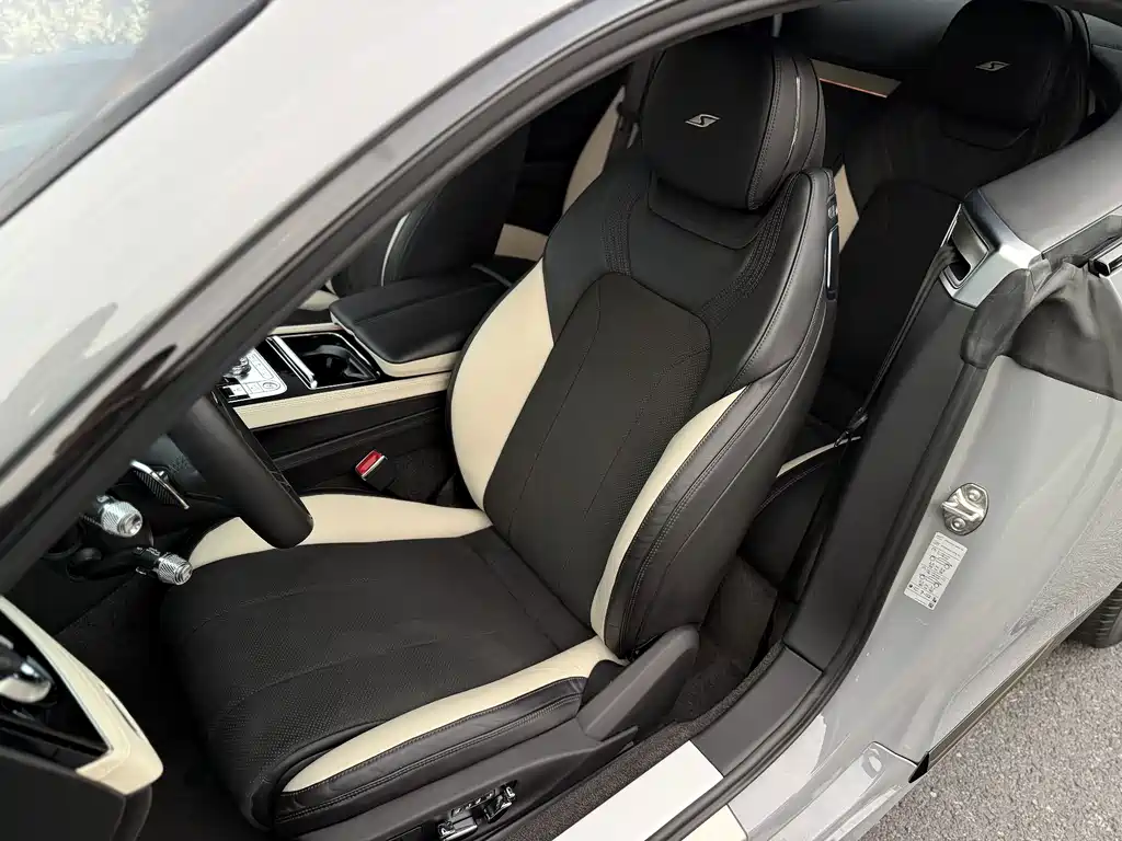 Bentley Continental — миниатюра 8