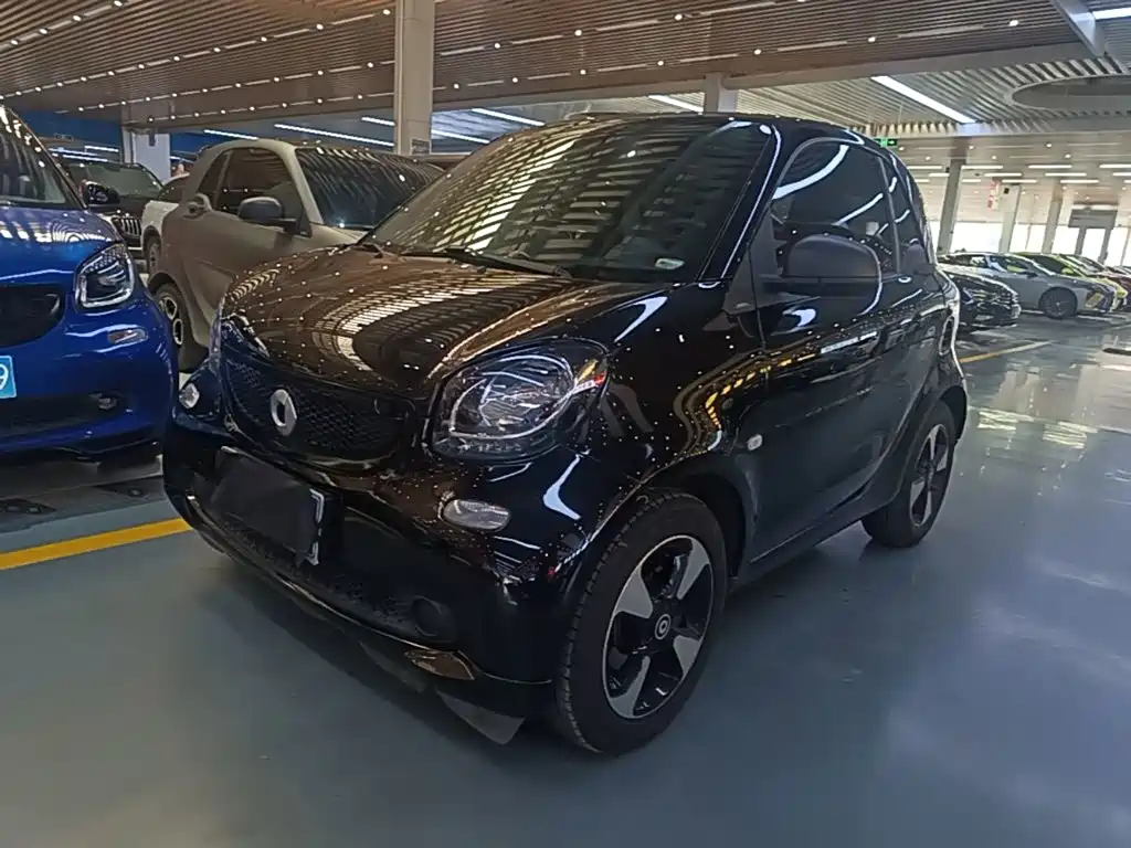 smart Smart Fortwo — миниатюра 2