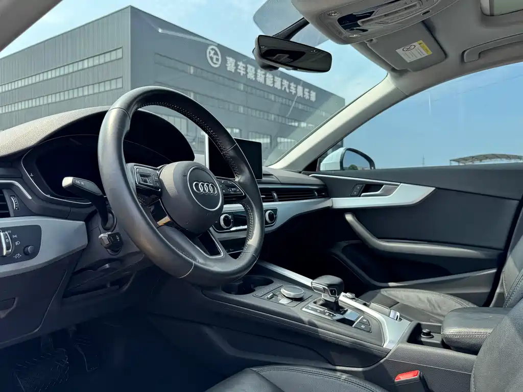 Audi A4L — миниатюра 6