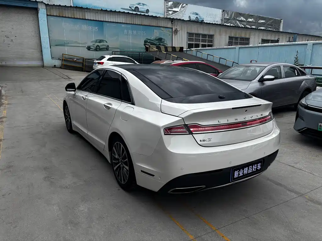 Lincoln MKZ 2019 2.0T VI
