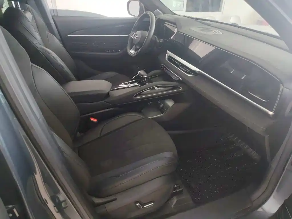 Geely Xingyue L — миниатюра 8