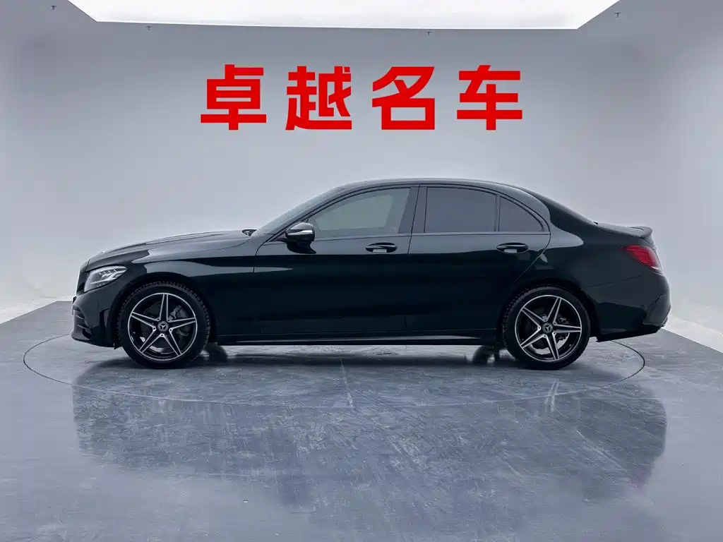 Mercedes-Benz C-Class — миниатюра 7