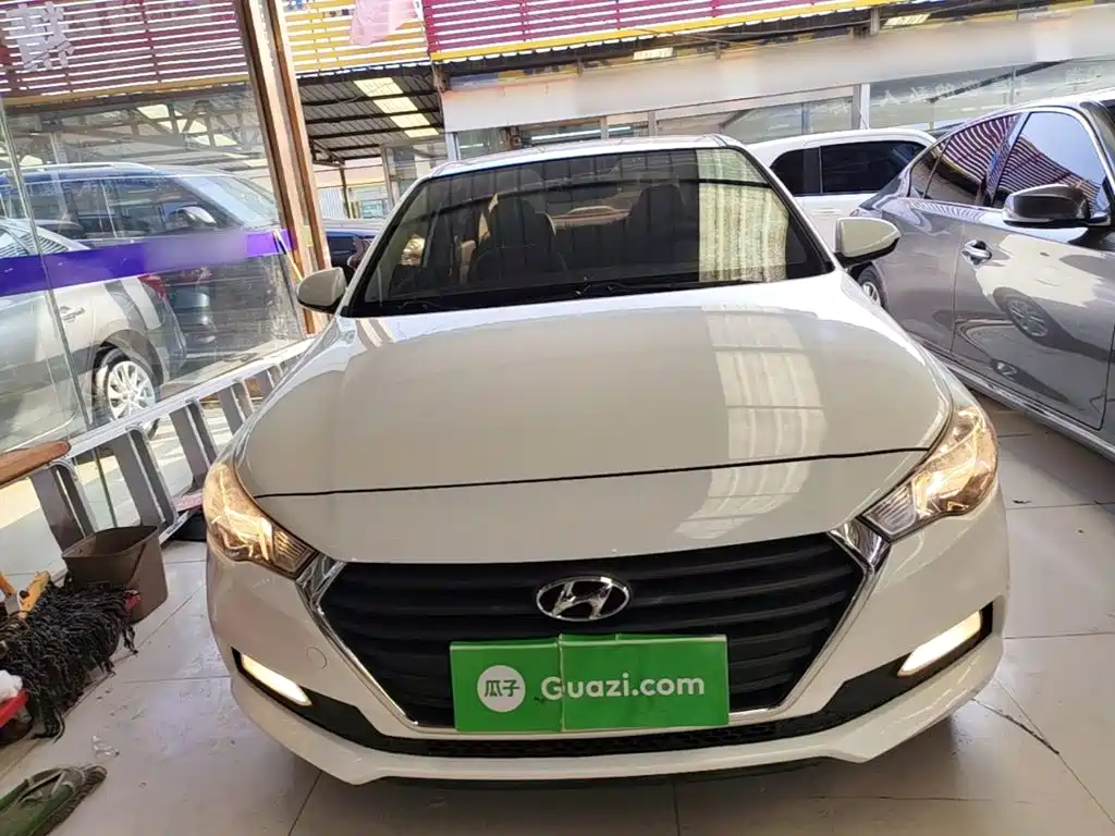 Hyundai Verna — миниатюра 3