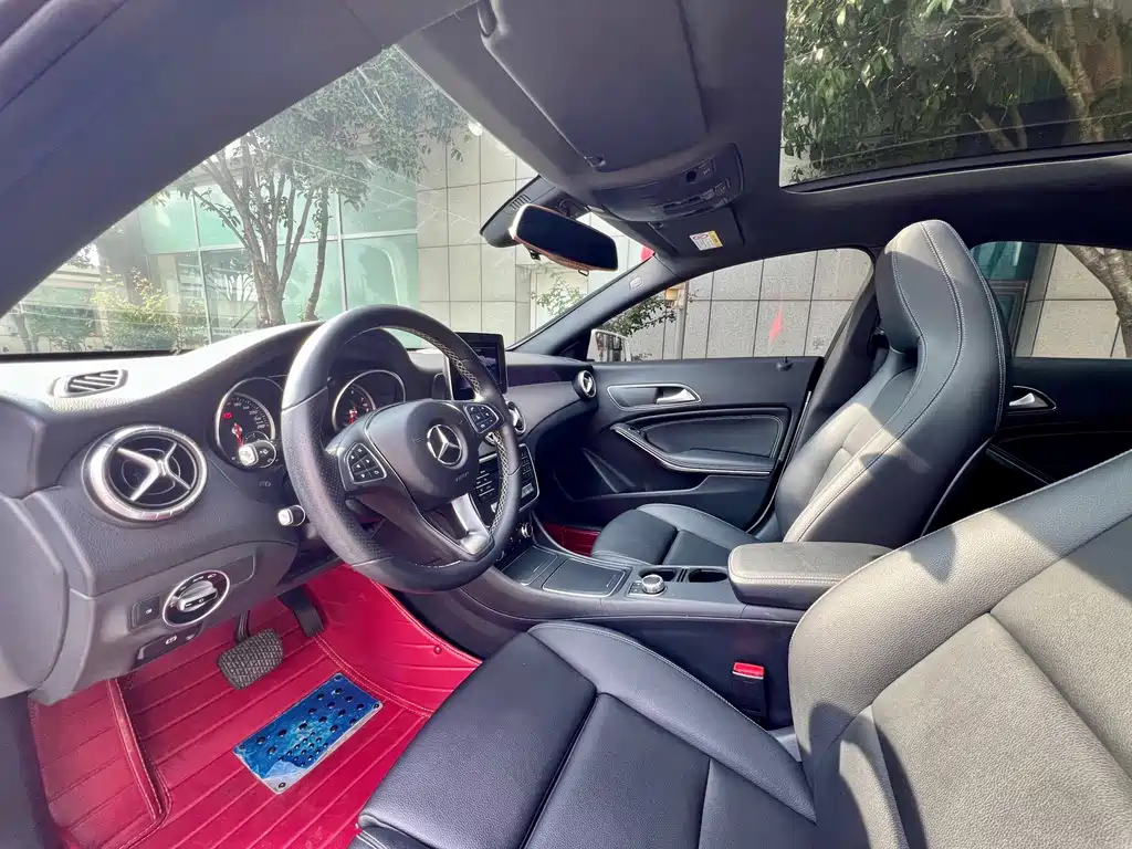 Mercedes-Benz CLA (Import) — миниатюра 11