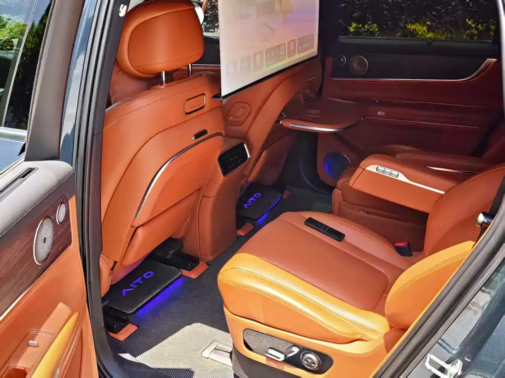 Aito M9 2024 Ultra 42kWh 6 мест