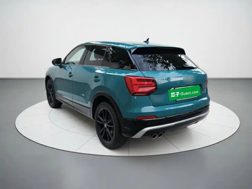 Audi Q2L — миниатюра 4