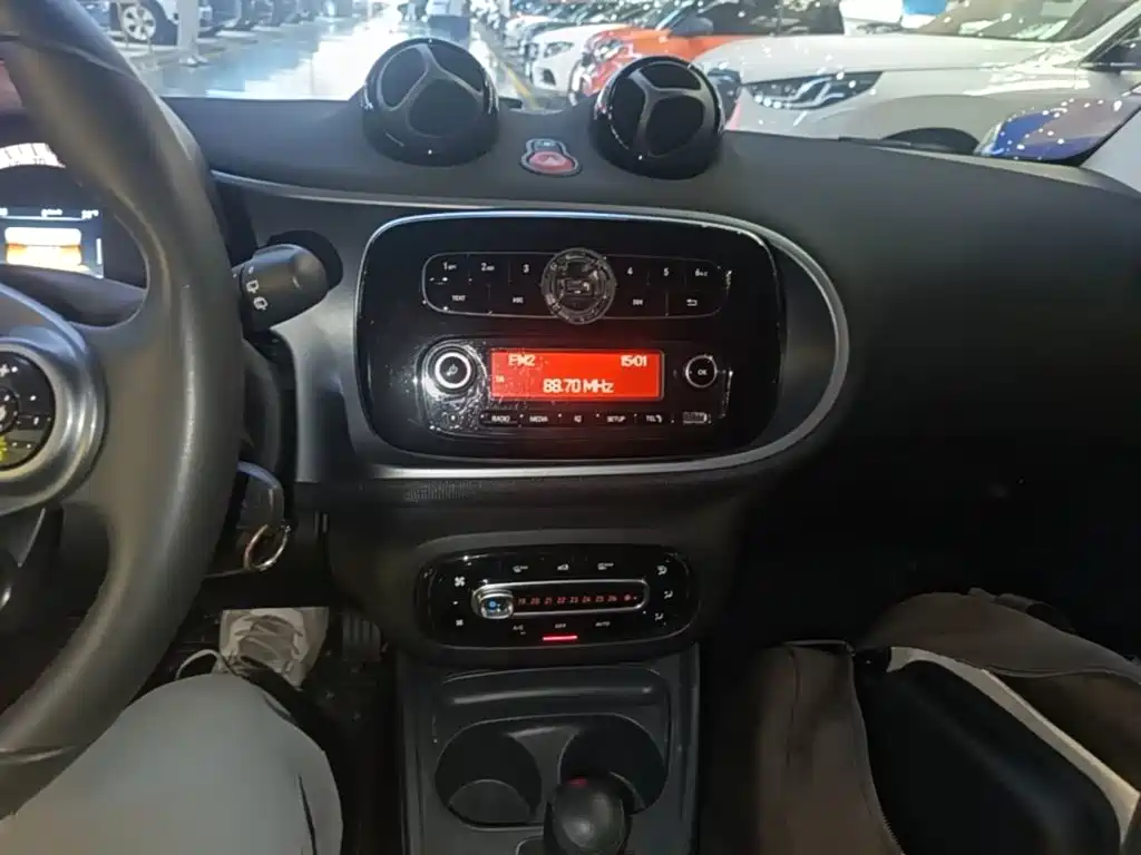 smart Smart Fortwo — миниатюра 13