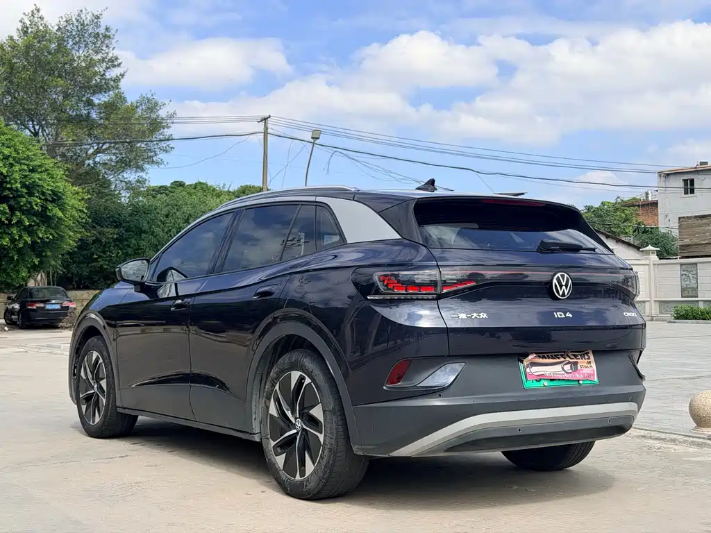 Volkswagen ID.4 Crozz — миниатюра 4