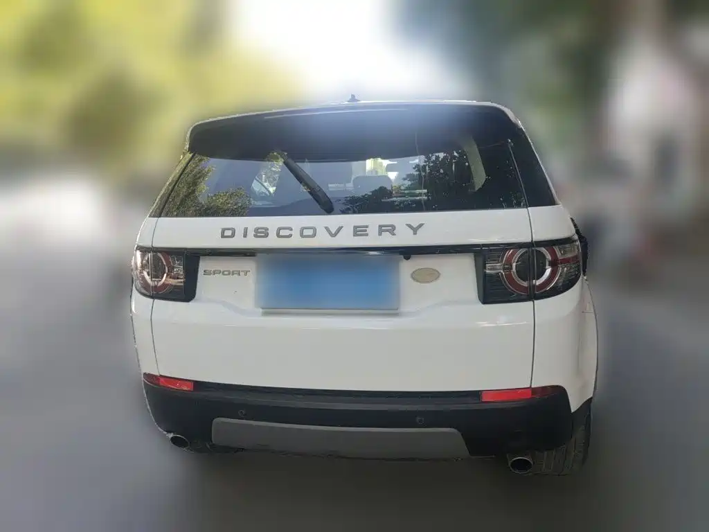 Land Rover Discovery Sport — миниатюра 7