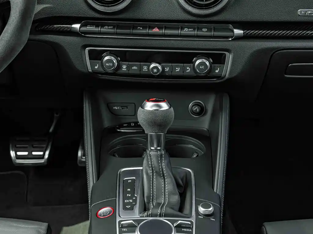 Audi RS 3 — миниатюра 17
