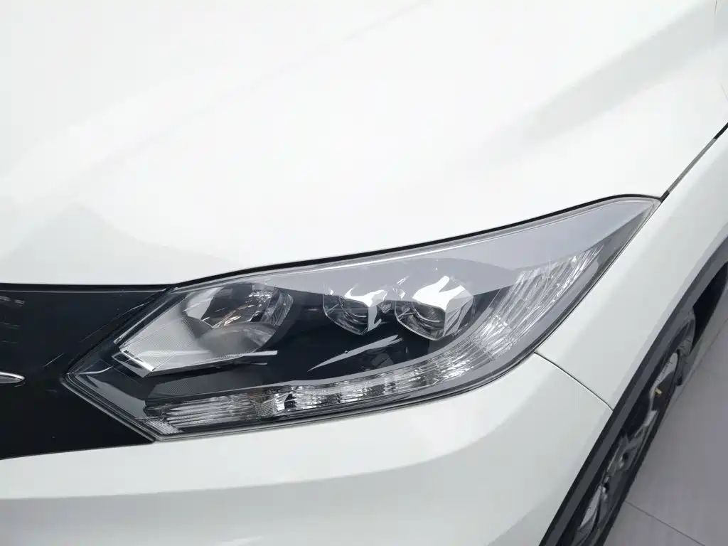 Honda Vezel — миниатюра 7