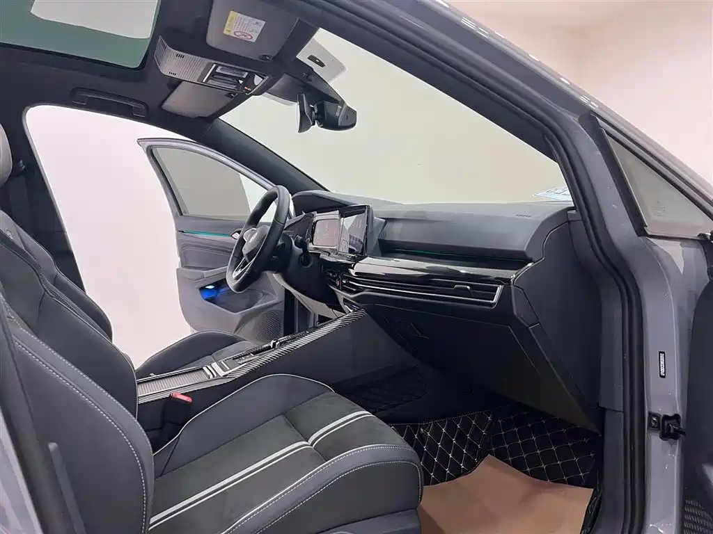 Volkswagen Golf 2021 280TSI DSG R-Line