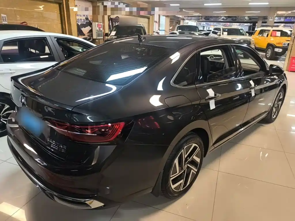 Volkswagen Sagitar — миниатюра 7