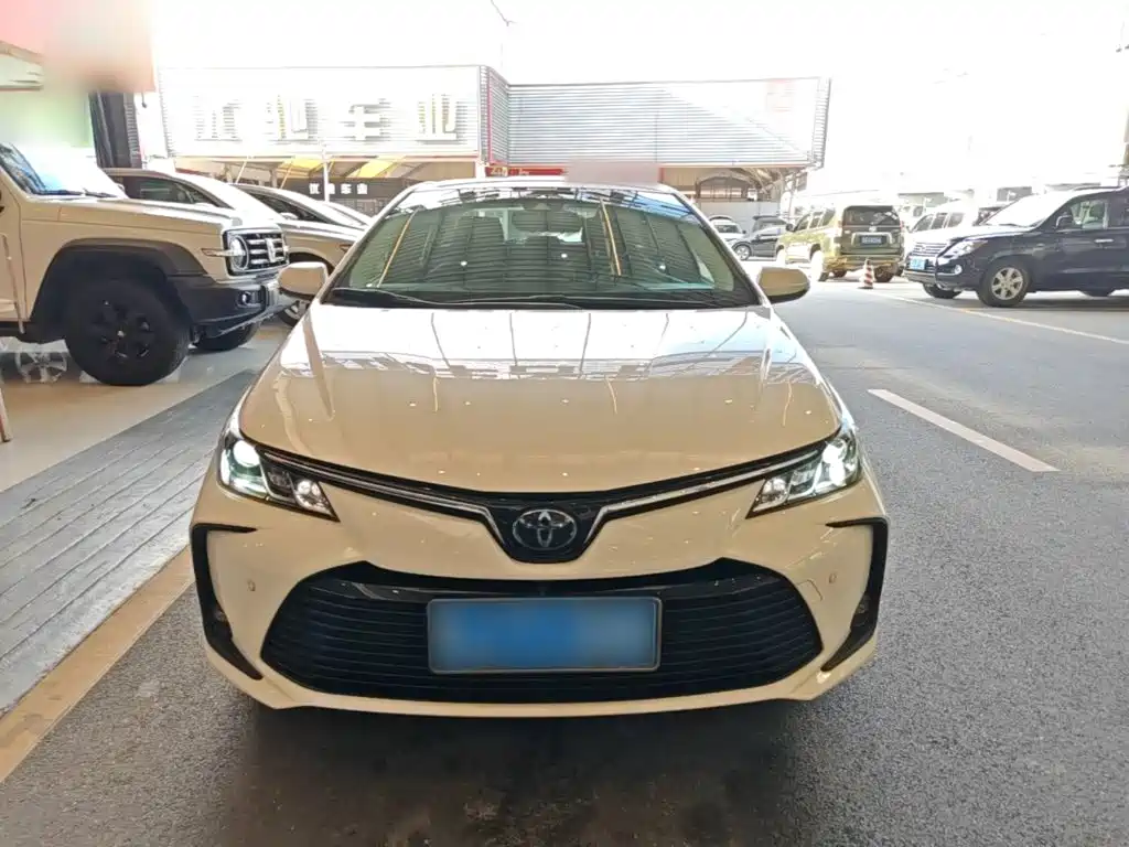 Toyota Corolla — миниатюра 3