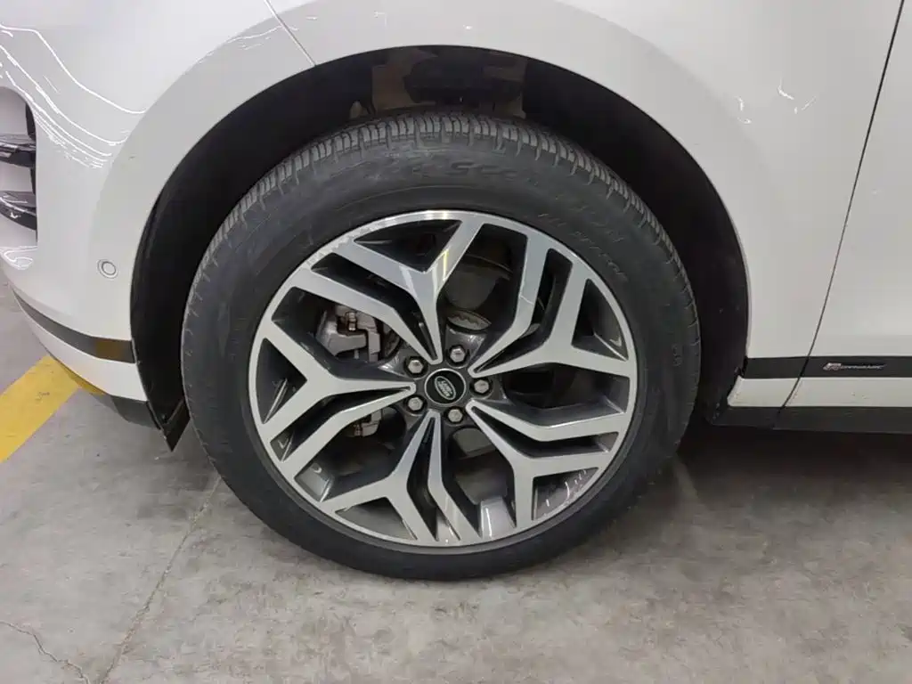 Land Rover Evoque — миниатюра 23