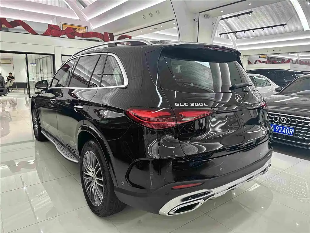 Mercedes-Benz GLC — миниатюра 19