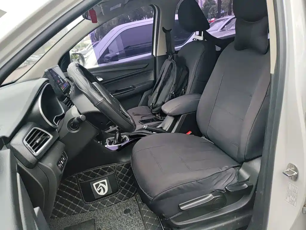 Baojun 730 2021 1.5T MT Fashion 7 мест