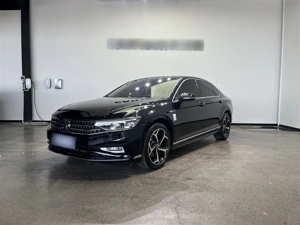 Volkswagen Magotan 2023