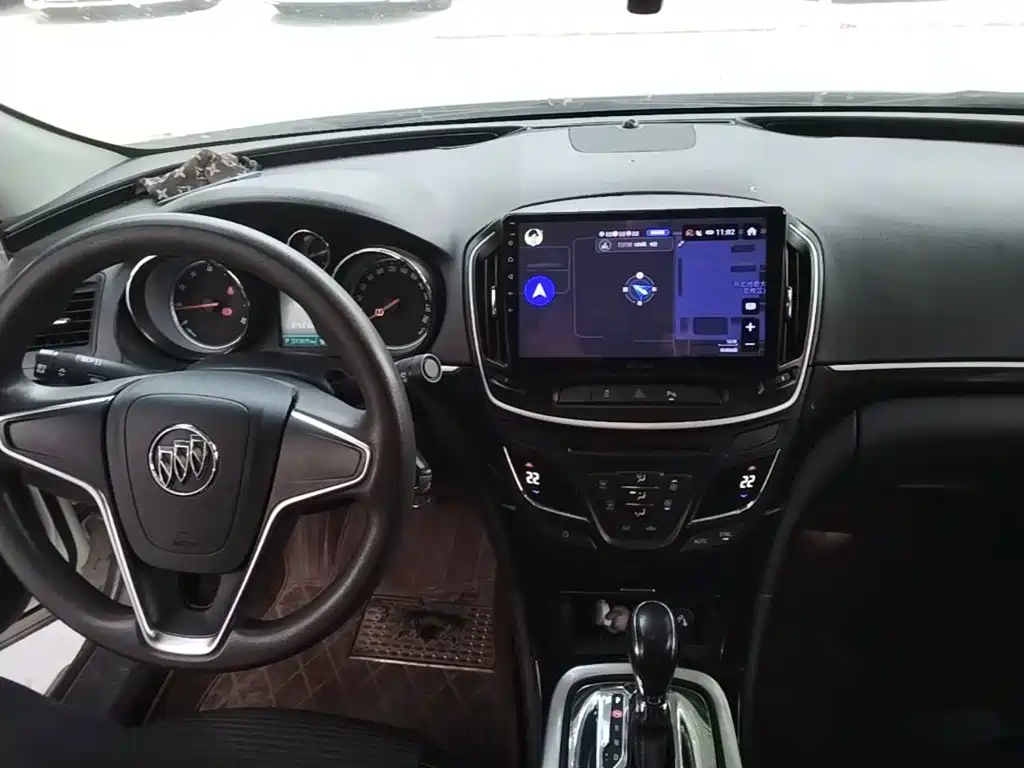 Buick Regal — миниатюра 10