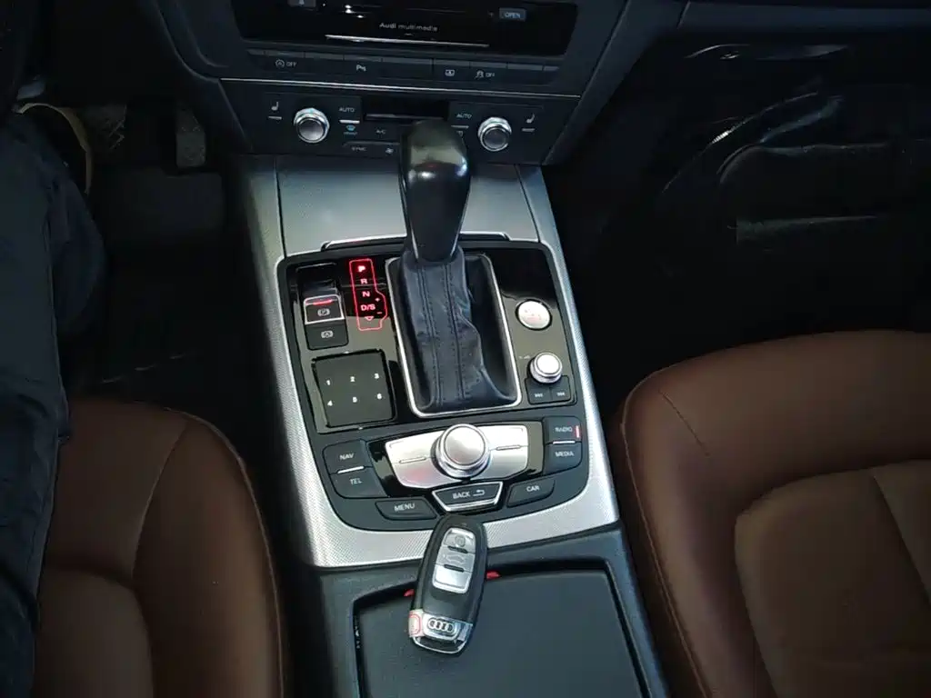 Audi A6L — миниатюра 14