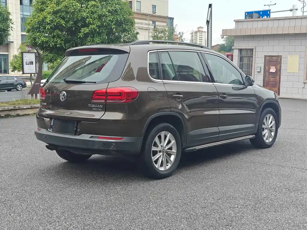 Volkswagen Tiguan — миниатюра 7