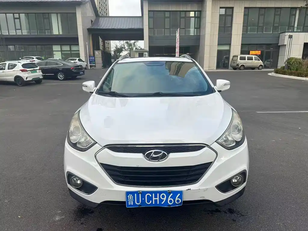 Hyundai ix35 — миниатюра 2