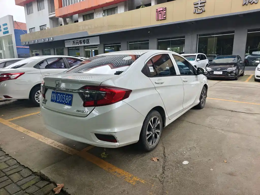 Honda Greiz — миниатюра 12