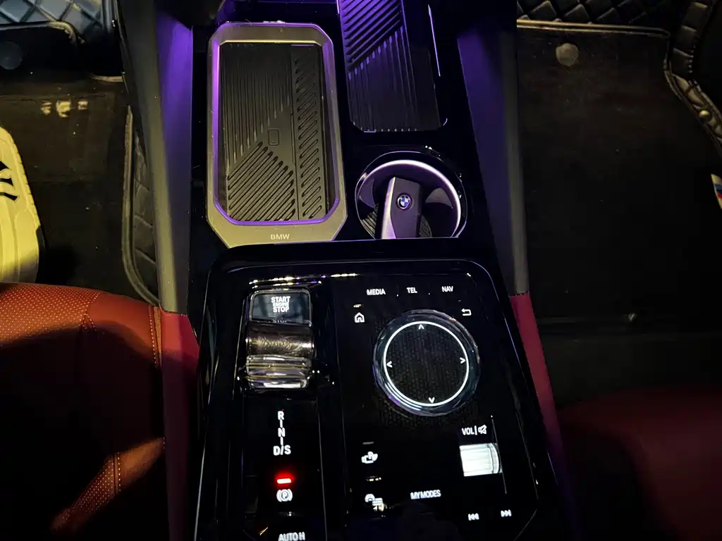BMW 5 Series — миниатюра 12