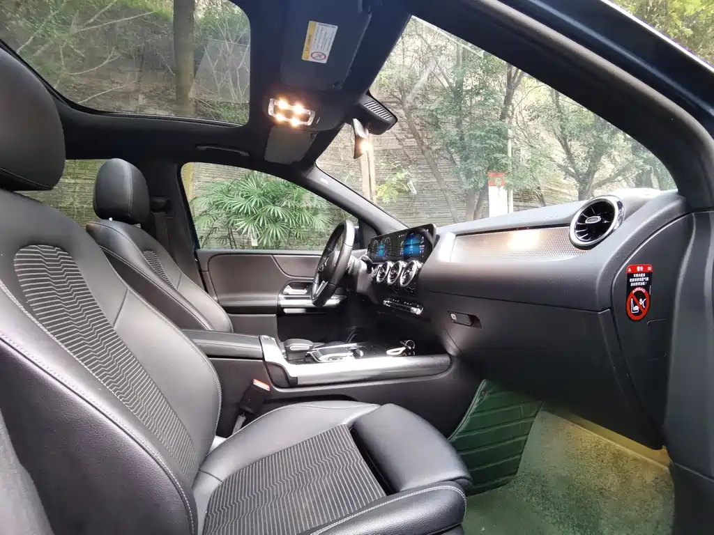 MERCEDES-BENZ B CLASS