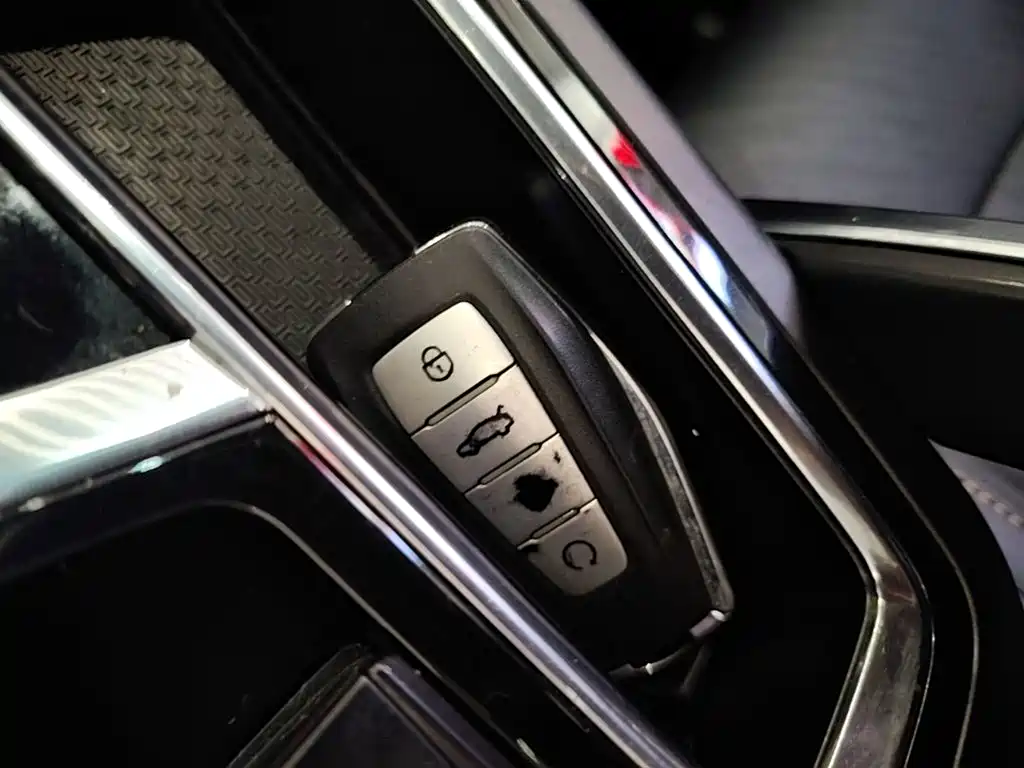 Geely Boyue — миниатюра 9