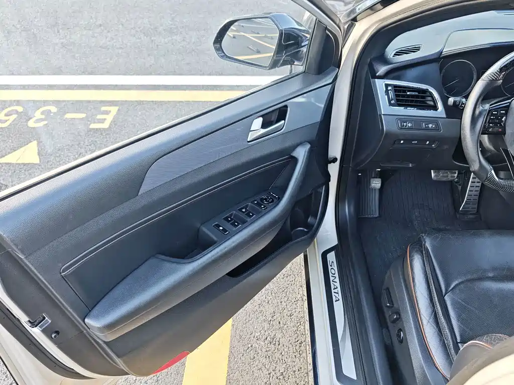 Hyundai Sonata — миниатюра 11