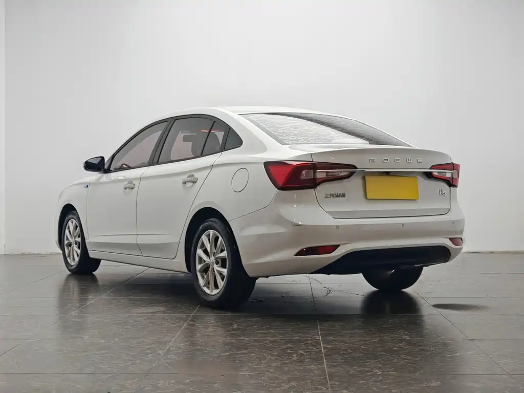 Roewe i5 2020 1.5L AT 4G