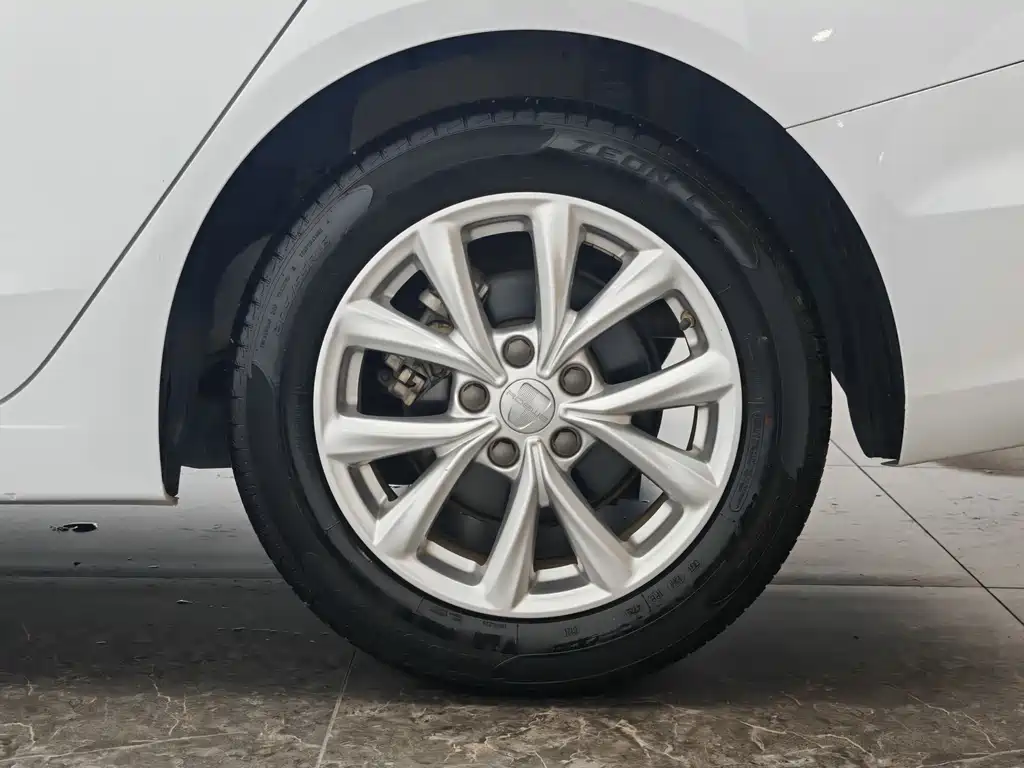 Roewe i5 2020 1.5L AT 4G