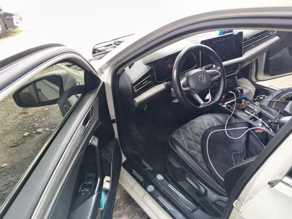 Volkswagen Sagitar — миниатюра 14