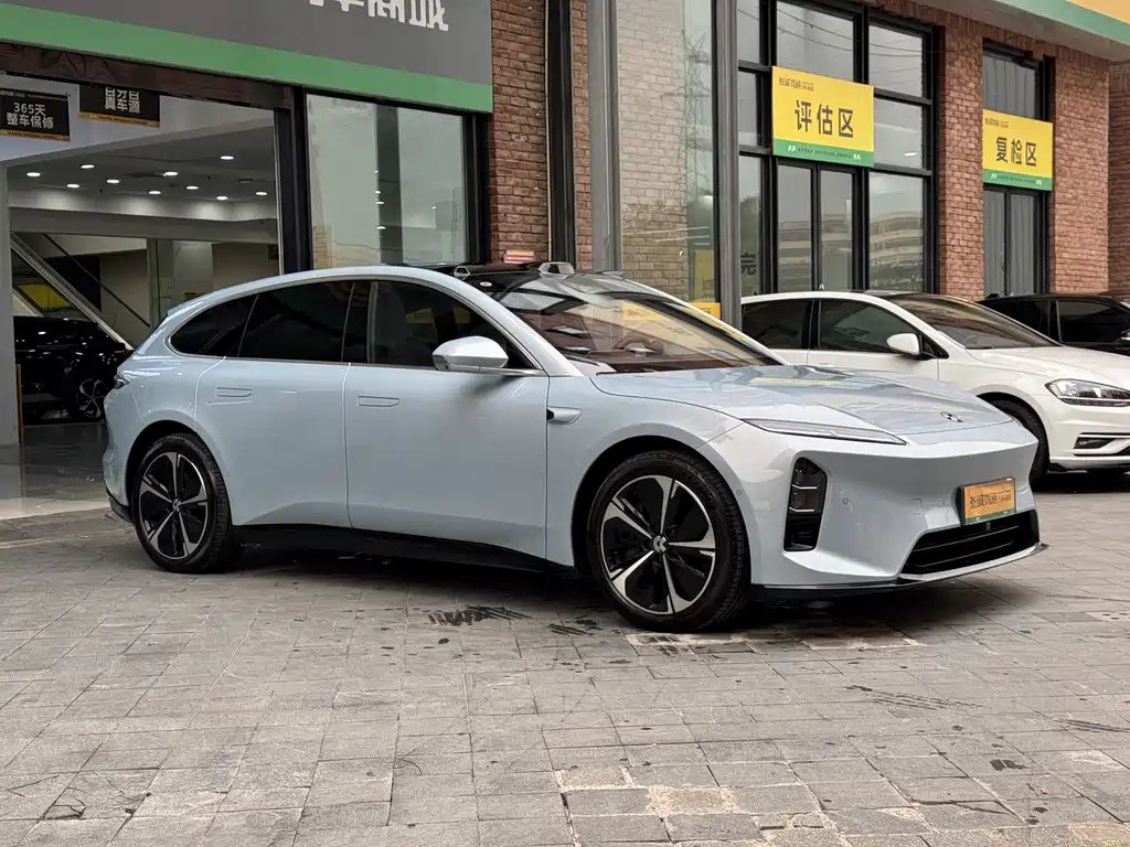 NIO ET5T — миниатюра 3