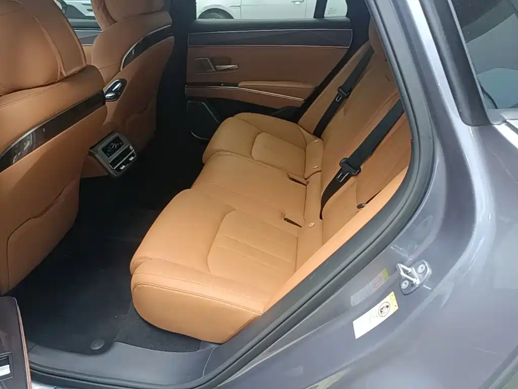 BYD Han L — миниатюра 17