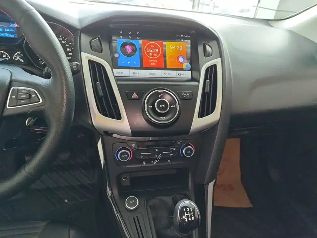 Ford Focus — миниатюра 13