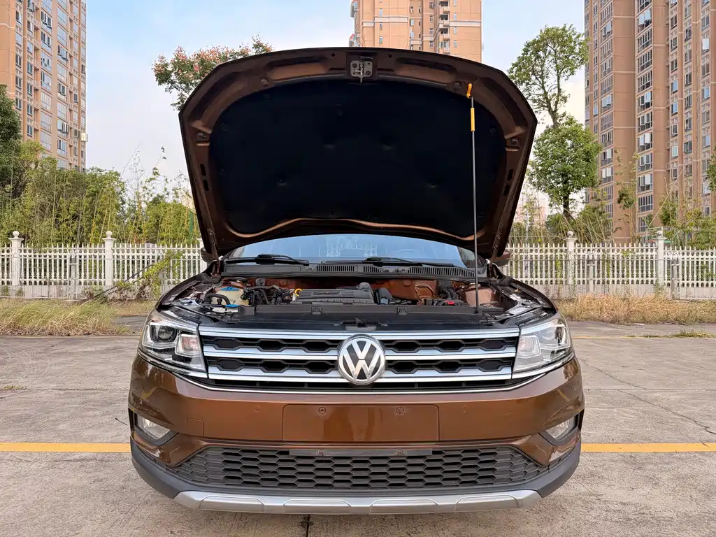 Volkswagen Cross Lavida — миниатюра 10