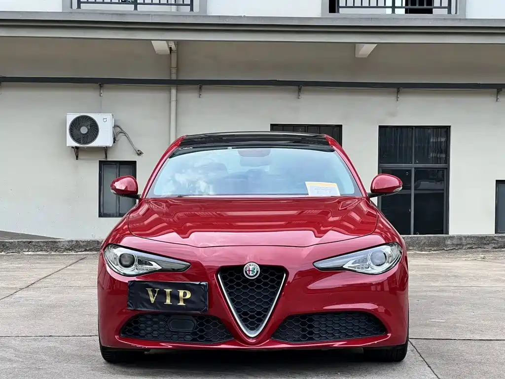 Alfa Romeo Giulia — миниатюра 2