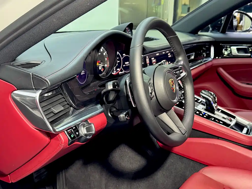 Porsche Panamera — миниатюра 16