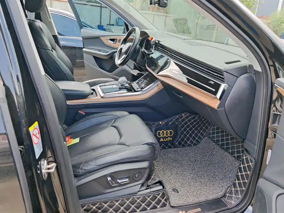 Audi Q7 2022 55 TFSI quattro S line Luxury