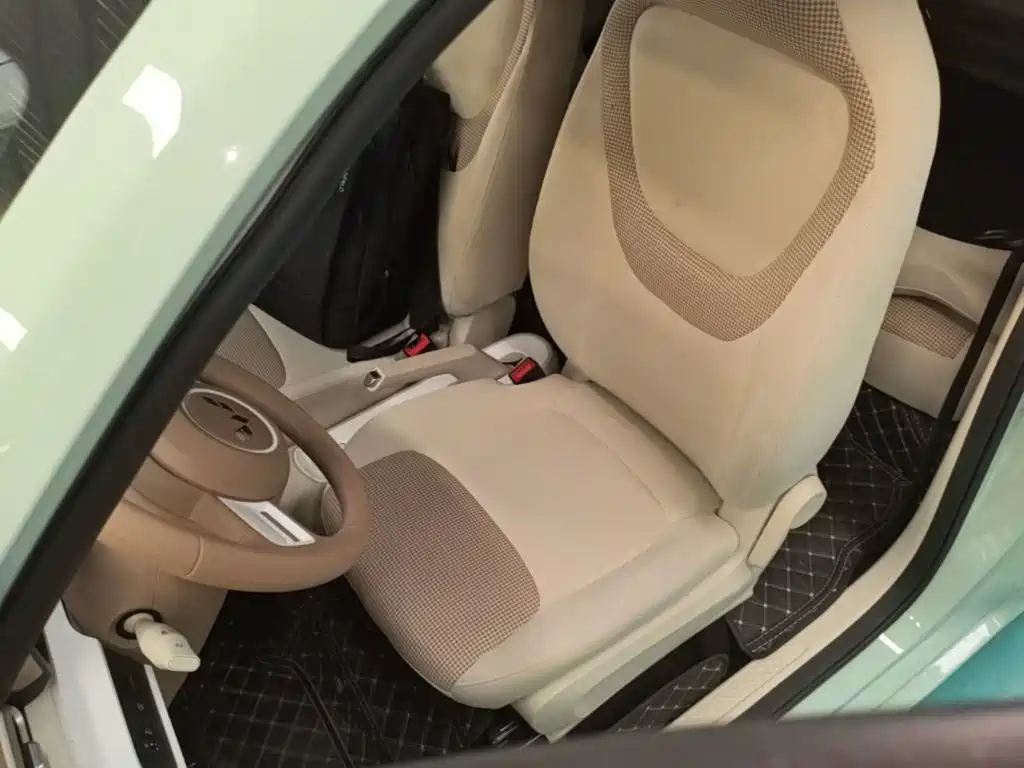 Wuling MINIEV — миниатюра 15