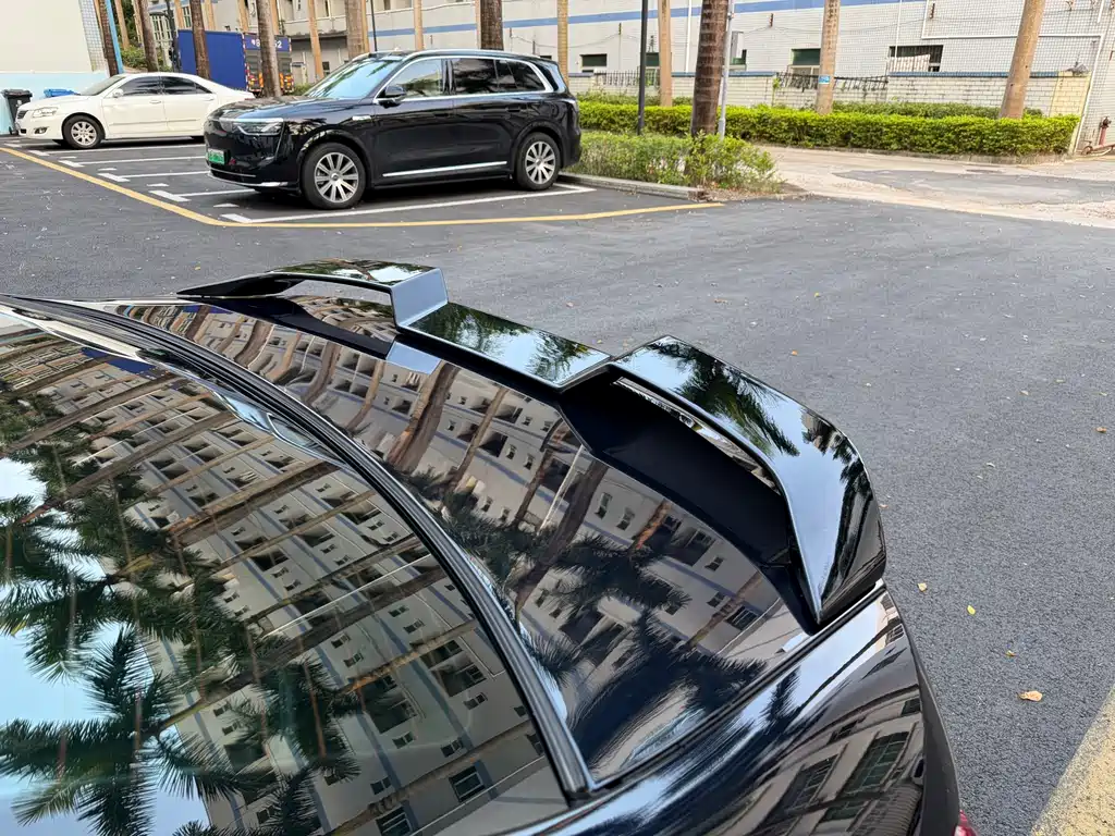 BMW i3 — миниатюра 10